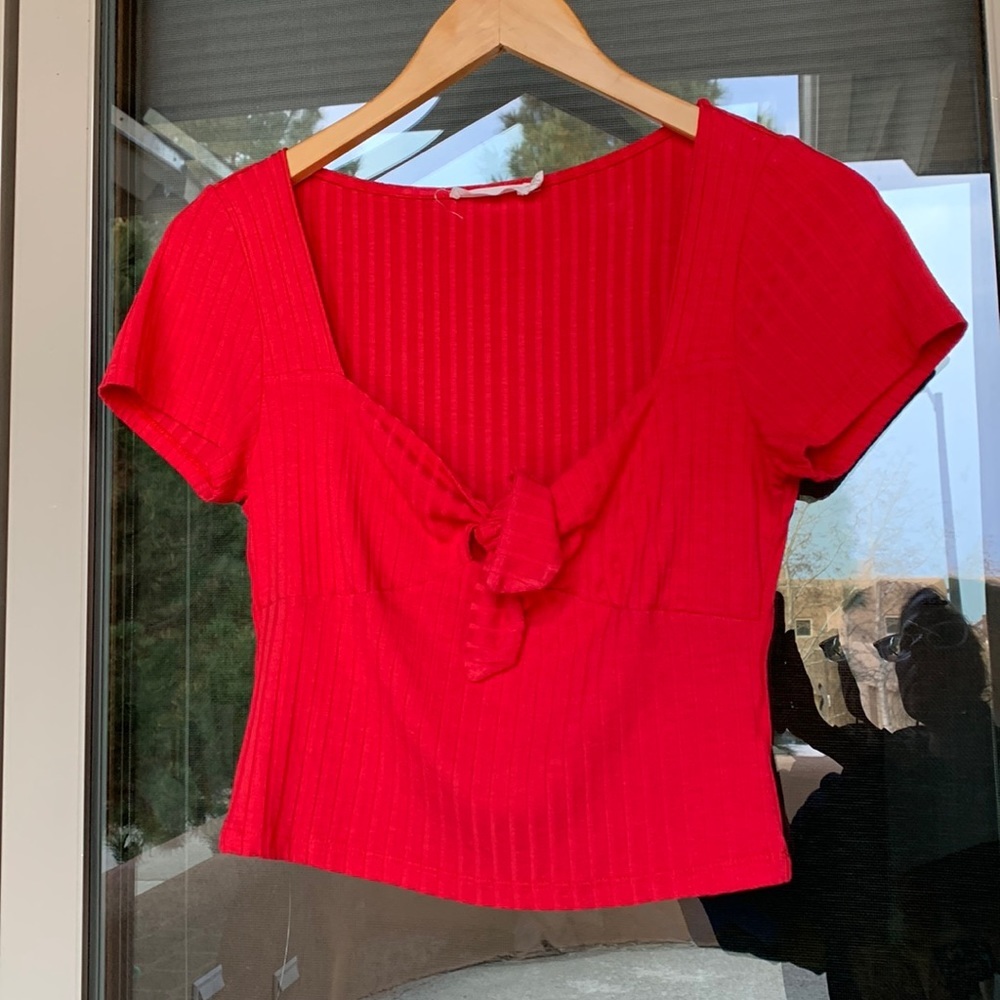LUSH red crop top size small - Picture 3 of 6